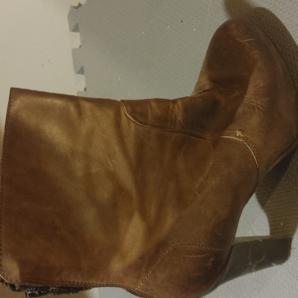Amazing Rag and Bone heeled booties, sz 7